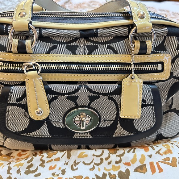 Coach Gray and Black Women's Bag - Picture 4 of 12